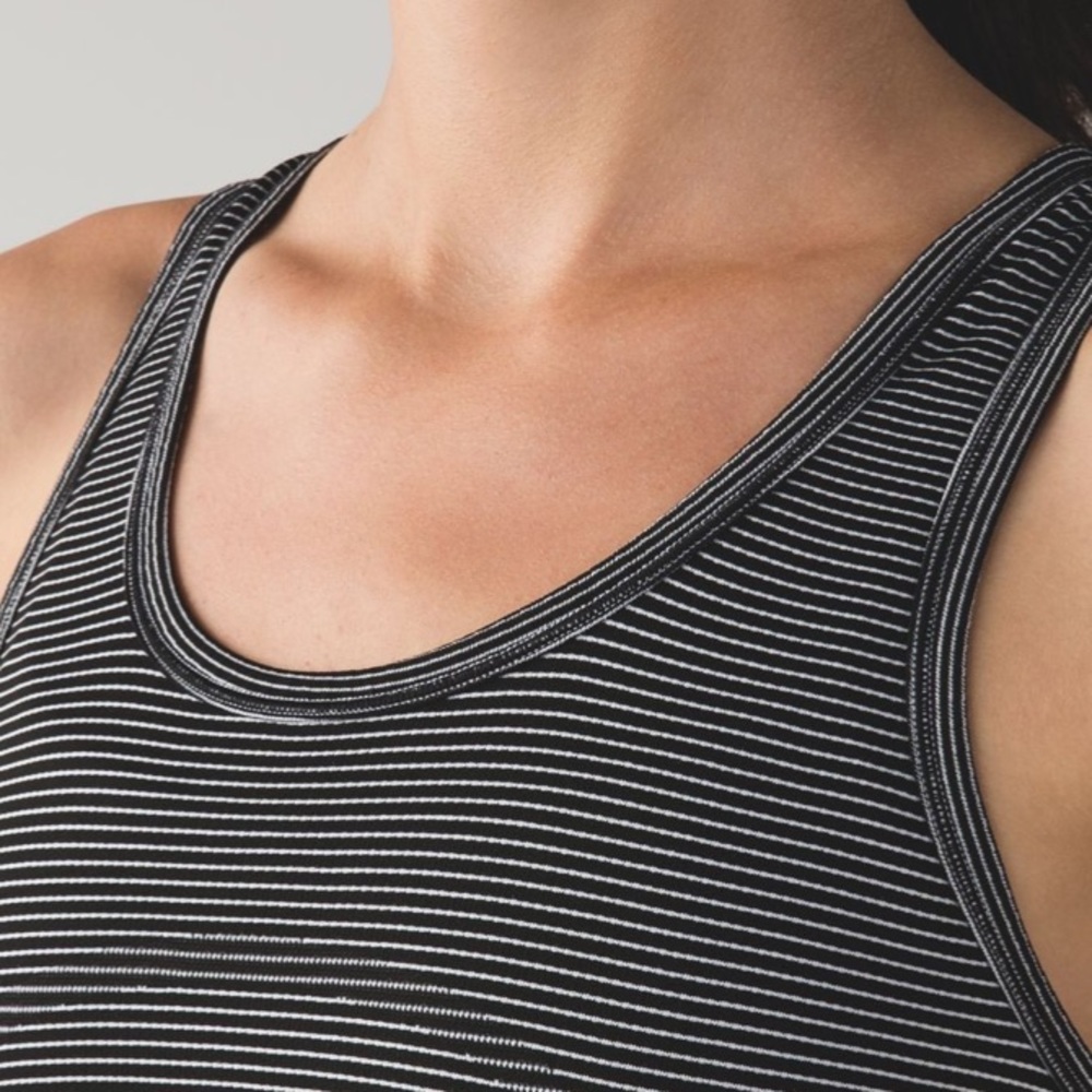 Lululemon Swiftly Tech Racerback 1 Hour Sale ! - image 3